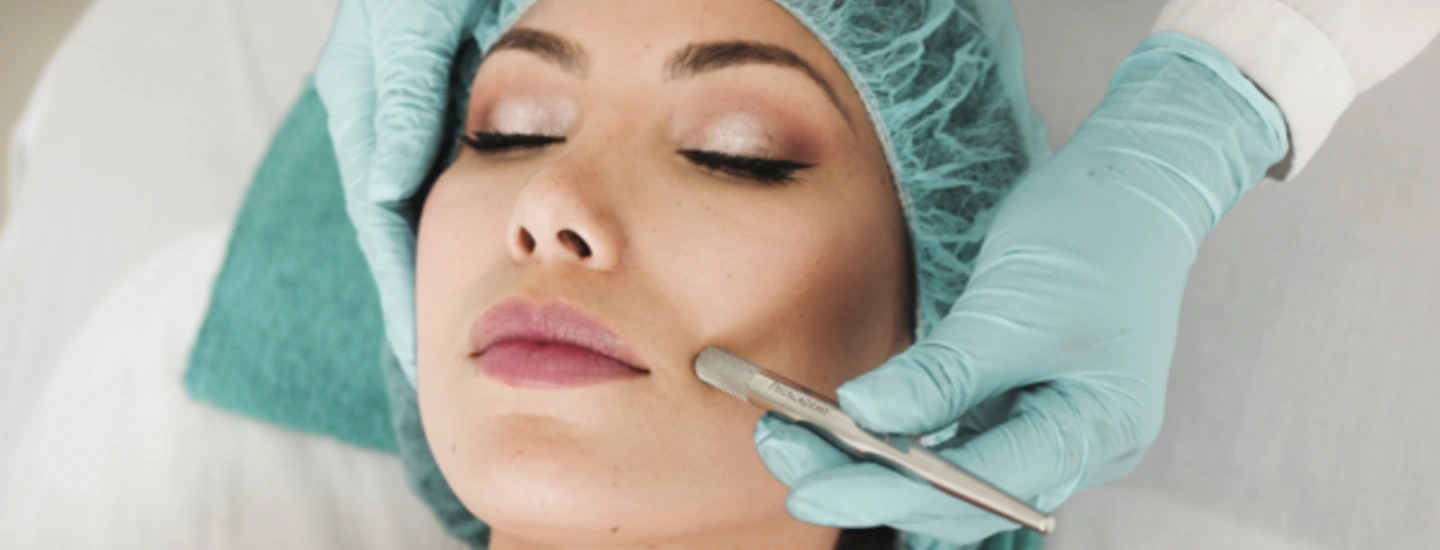 What Is The Microcannula Technique?