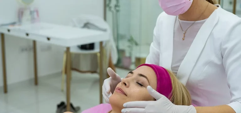 How to Become an Esthetician in Florida