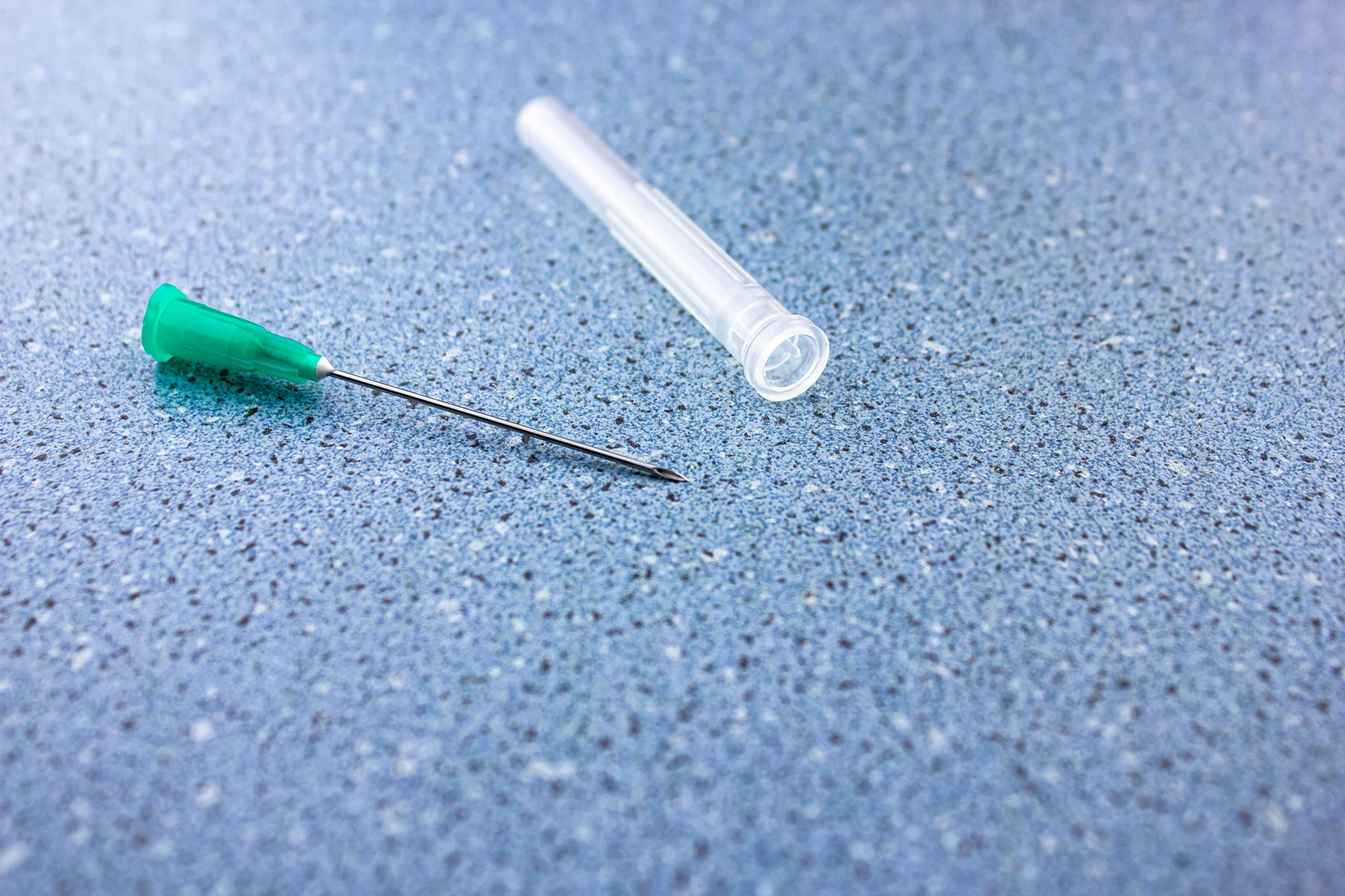 how to sharpen a hypodermic needle