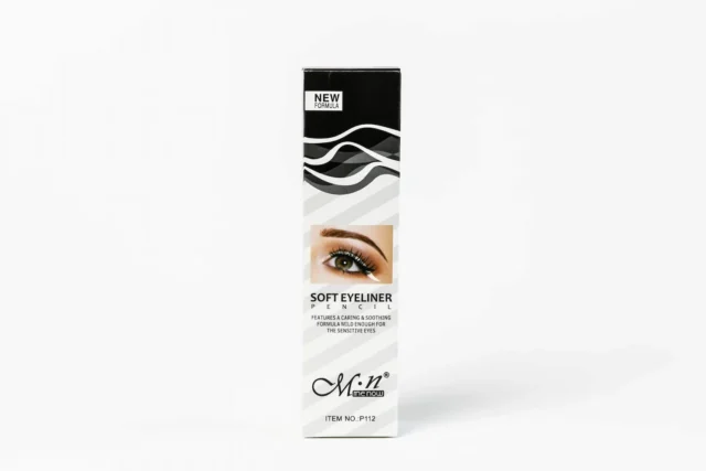 Eyeliner Pencils - White (Box of 12) - Image 2