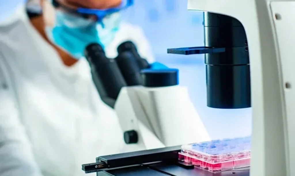 PRP Injection Treatment vs Stem Cell Treatments