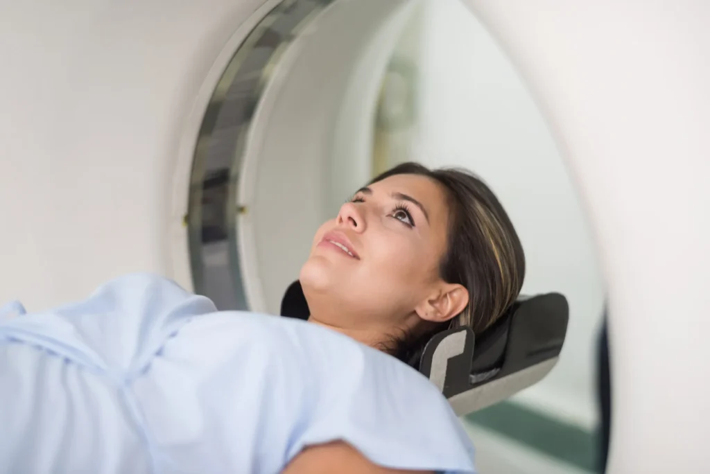 woman get a ct scan procedure