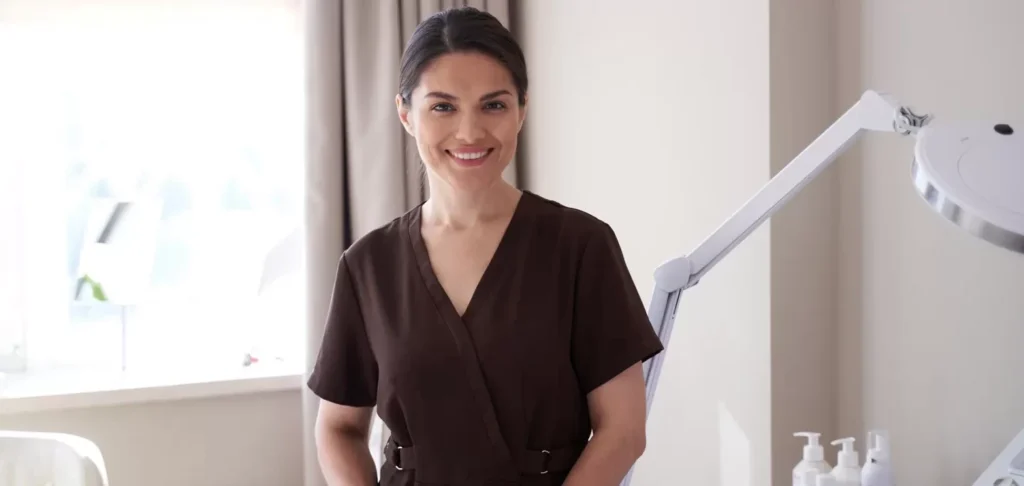 what you need to know about aesthetic dermatology training