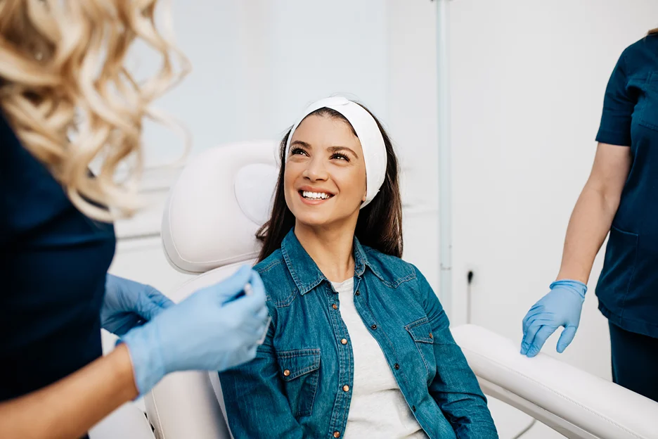 provider and patient consultation on exosomes treatment